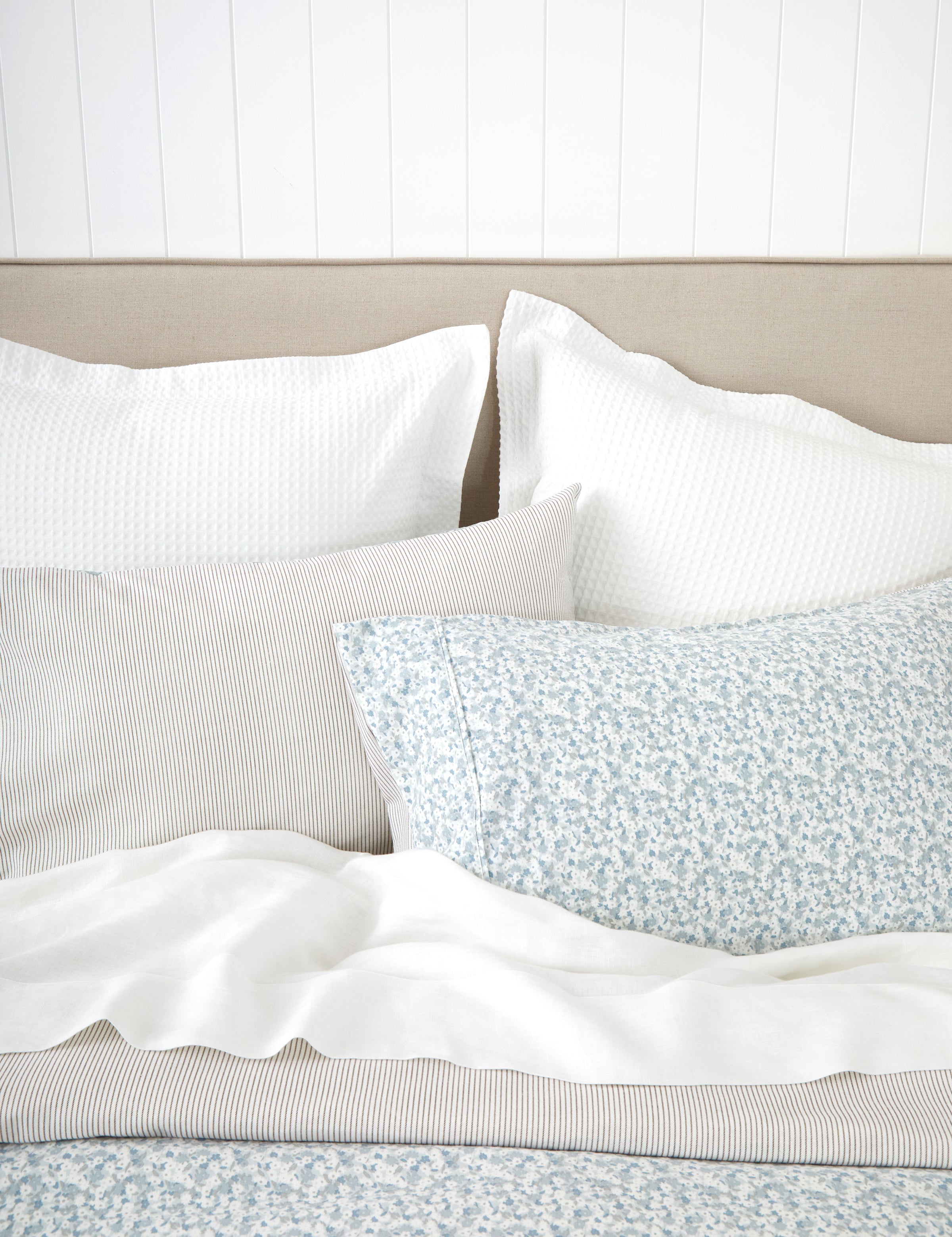 Pinnacle Flannel Reversible Duvet Cover Set | Floral-2