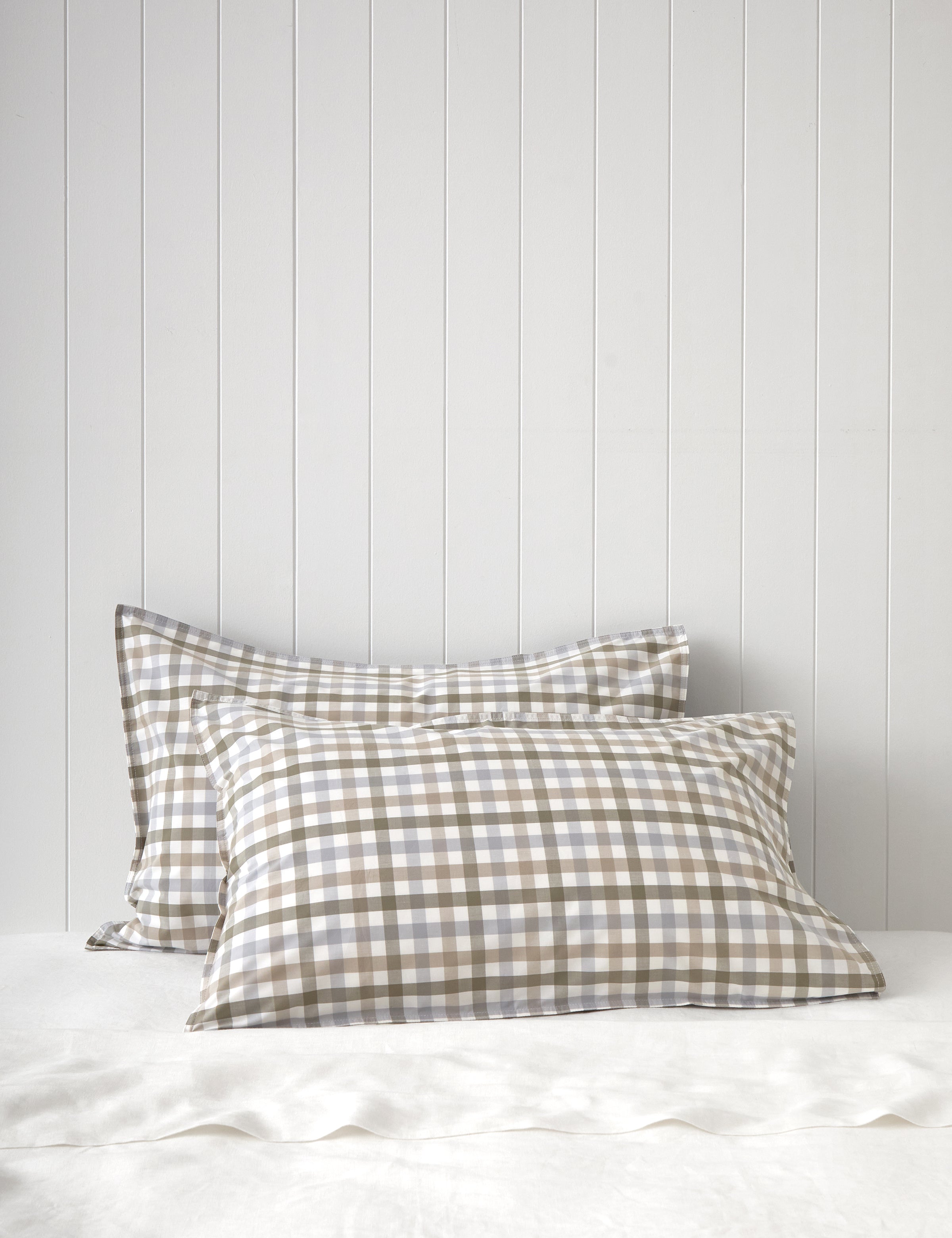 Portland Standard Pillowcase Set | Gingham-1