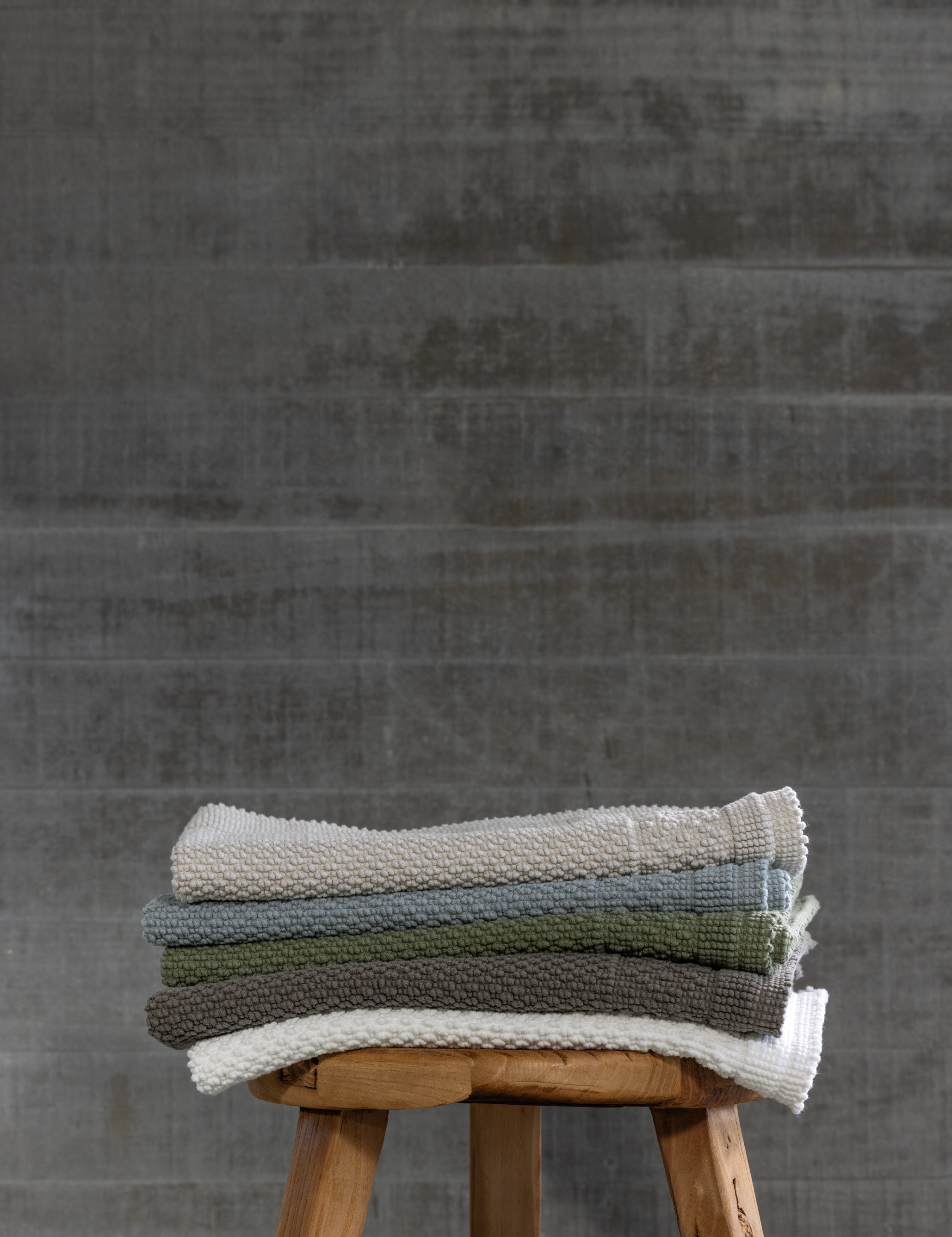 Porto Bath Mat | Stone-3