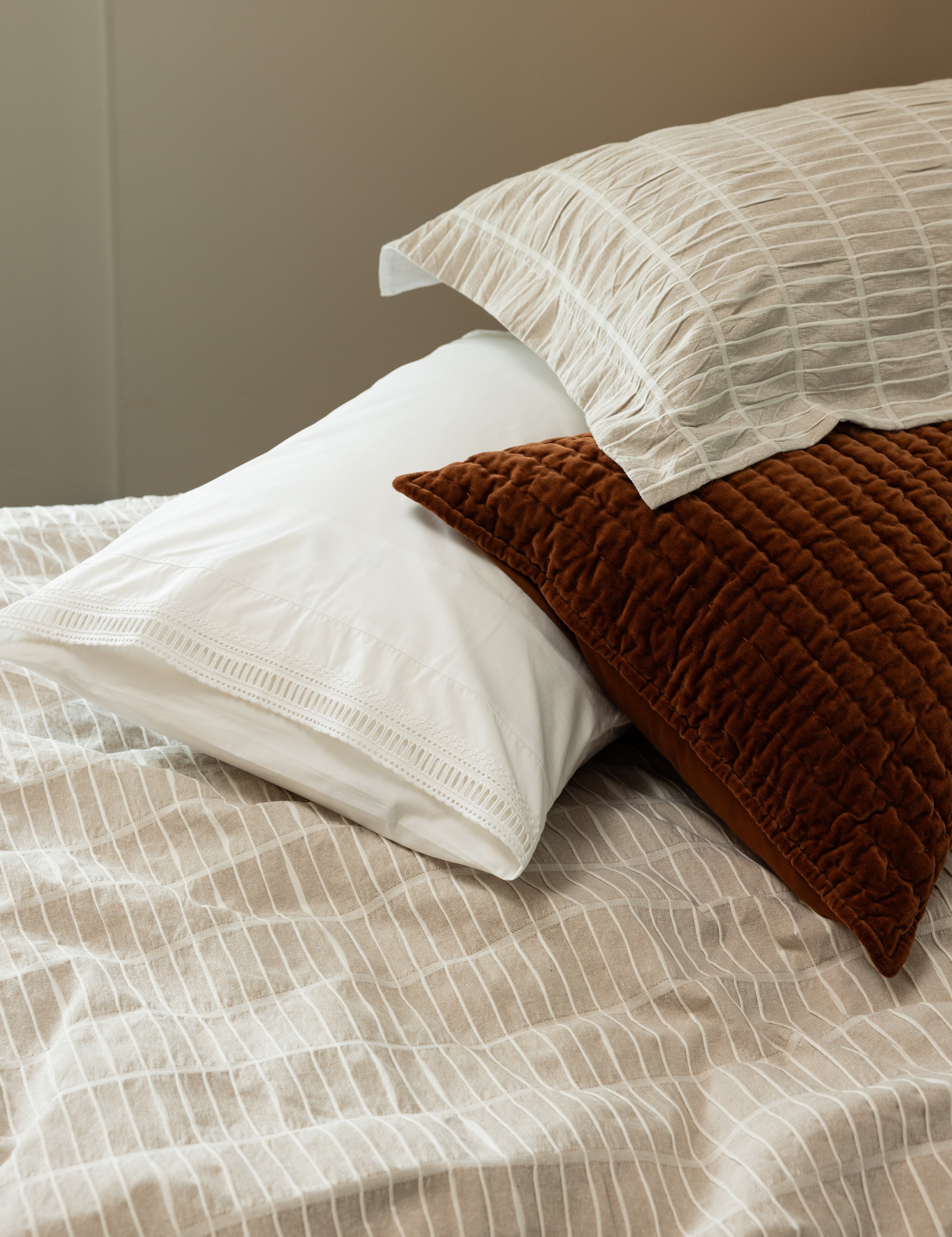 Raffles European Pillowcase | Natural-2