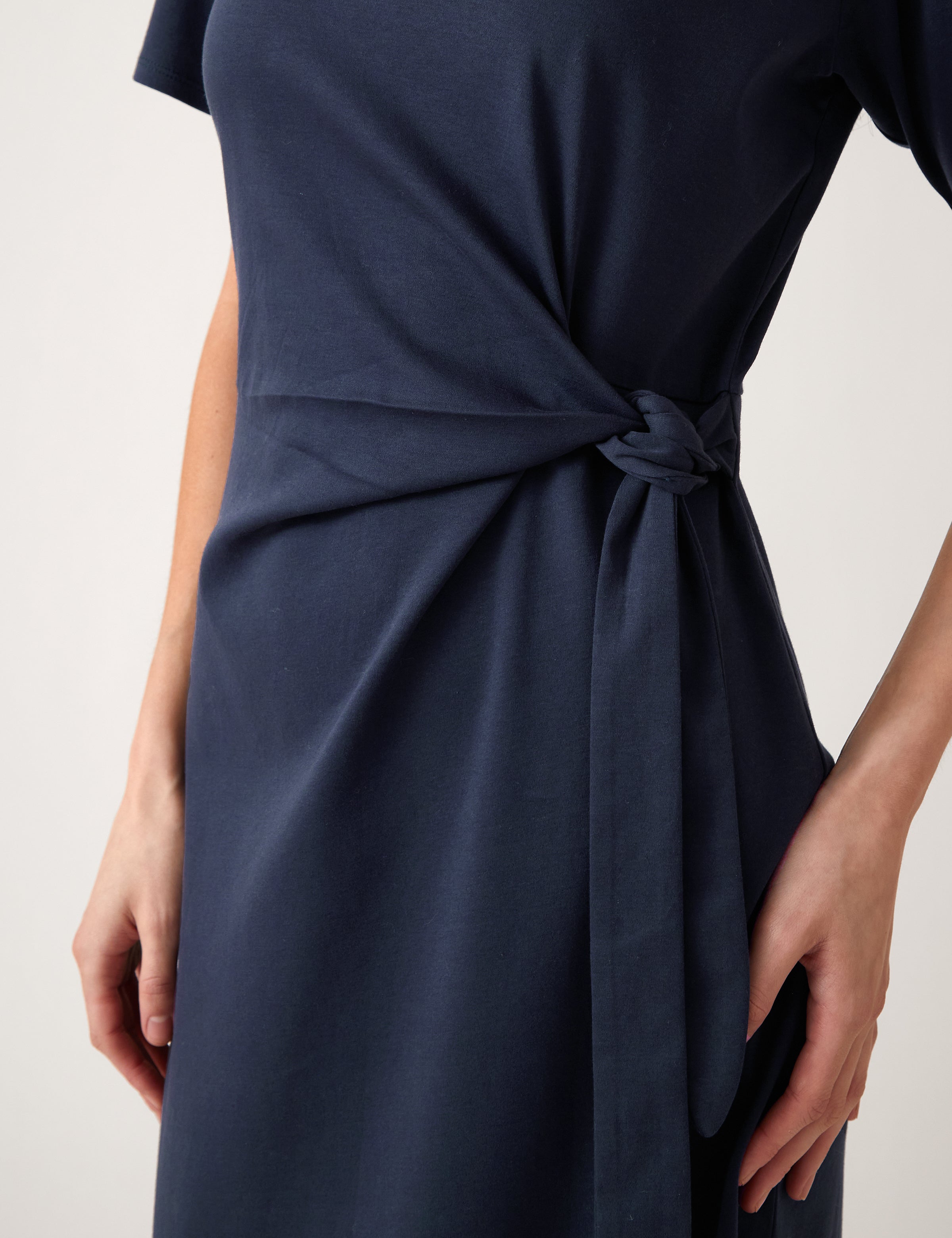 Reese Knit Tie Dress | Ink-2