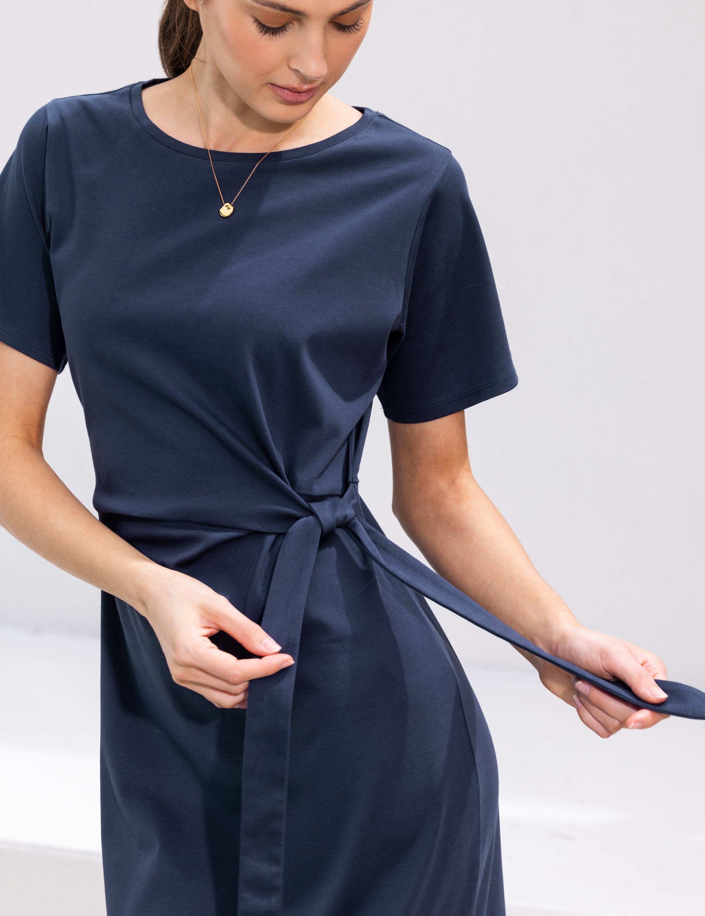 Reese Knit Tie Dress | Ink-5