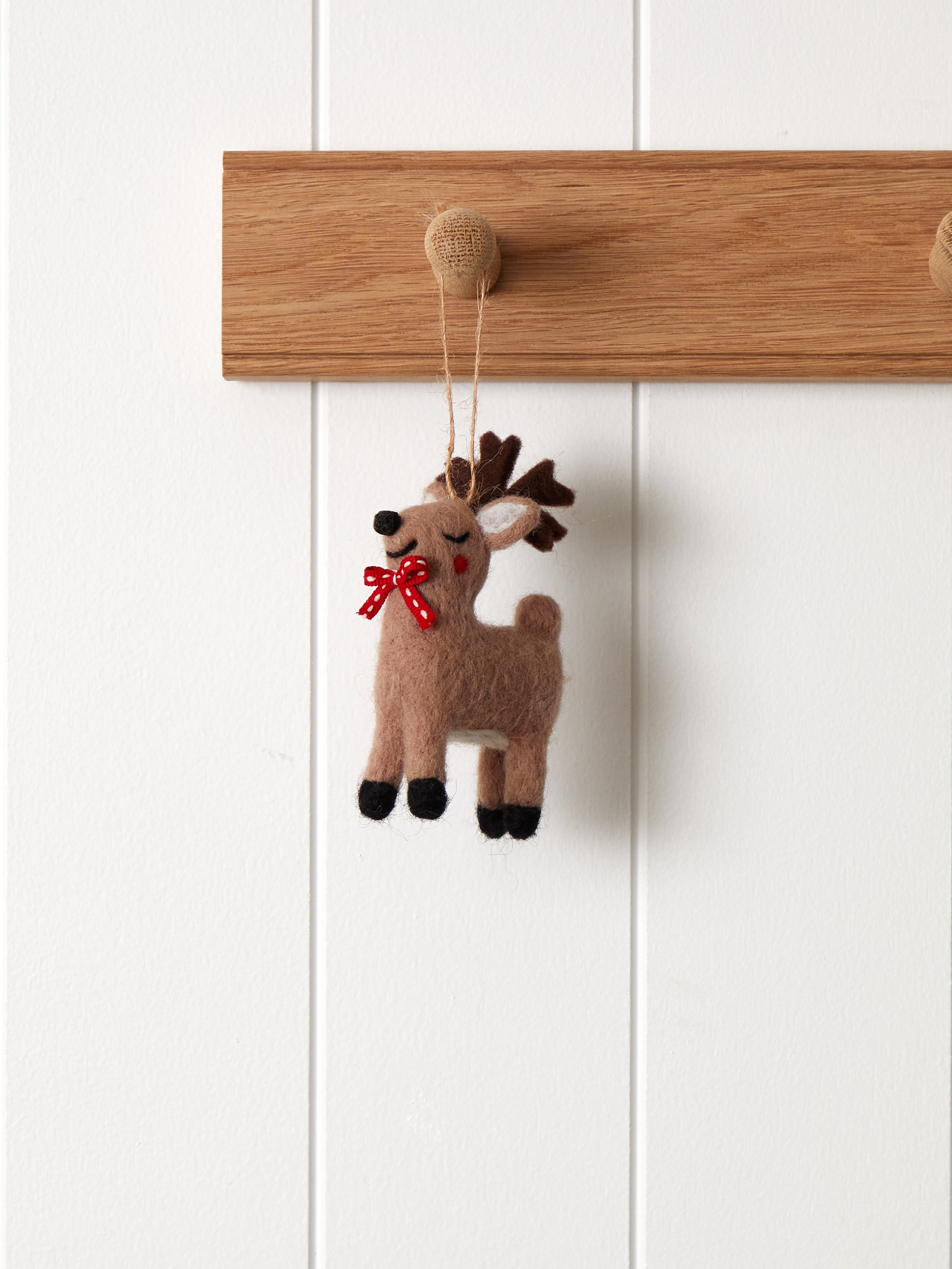Reindeer Wool Decoration | Brown-1