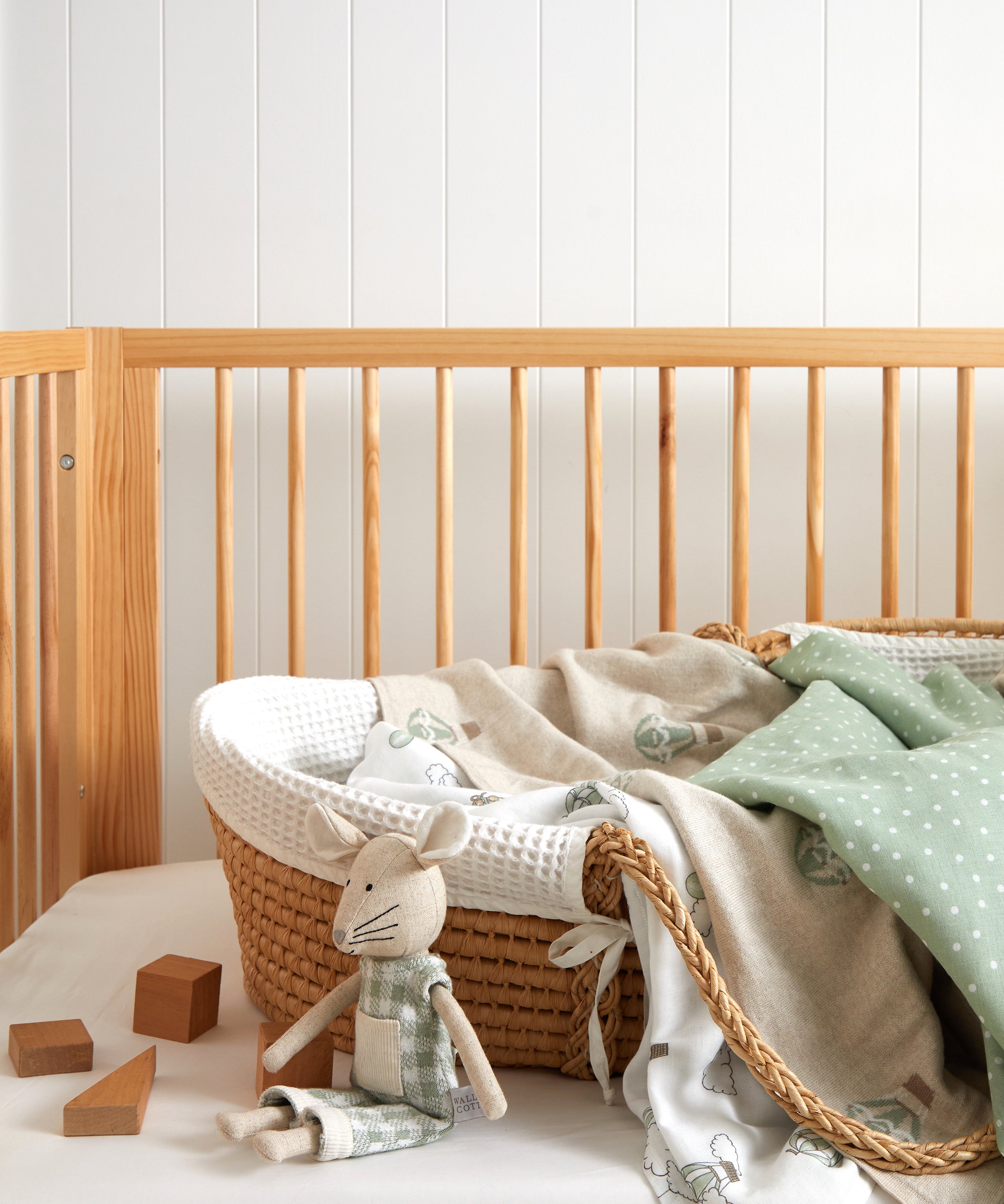 Up & Away Spot Muslin Baby Wrap | Green Spot-3