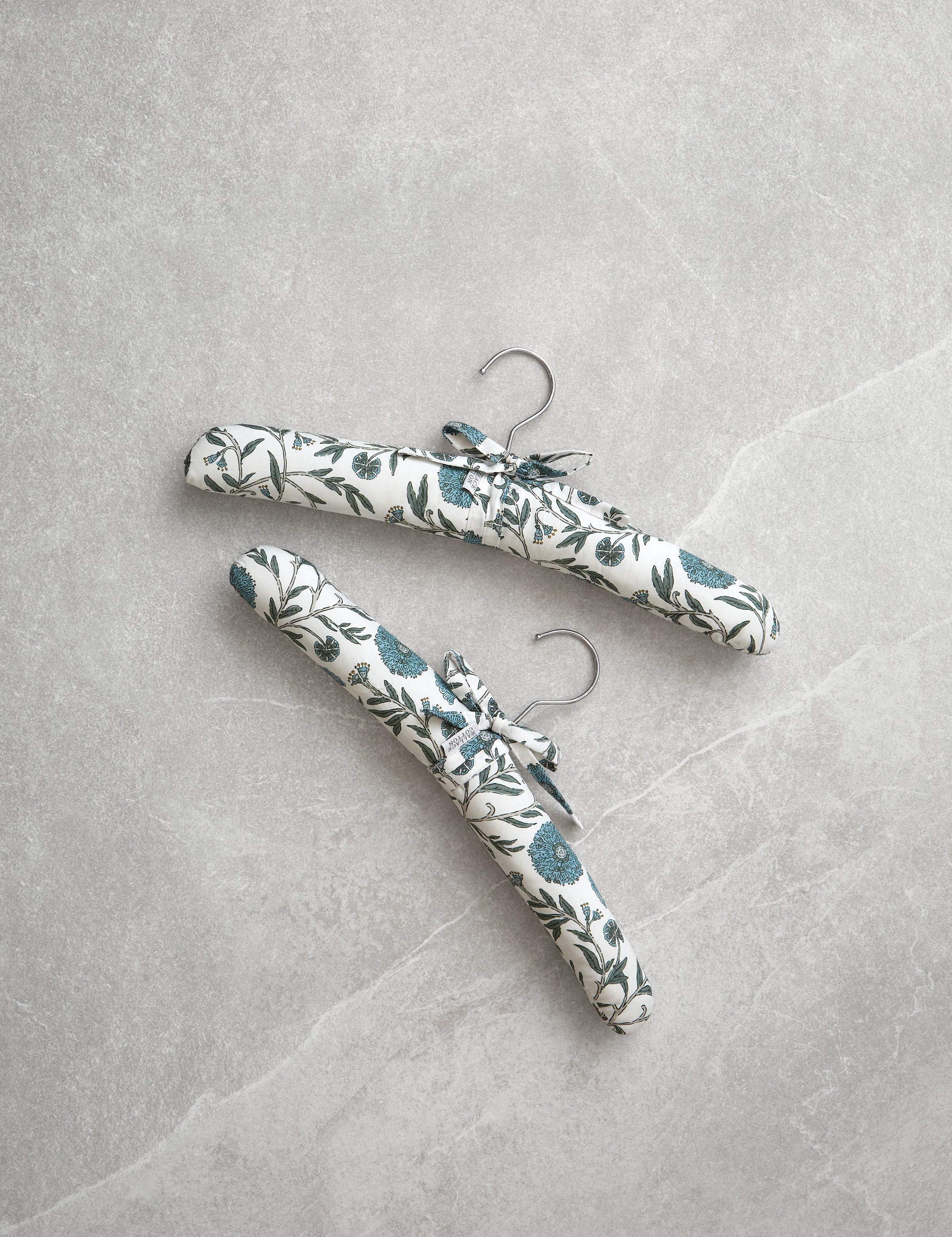 Willa Coat Hanger Set of 2 | Floral-1