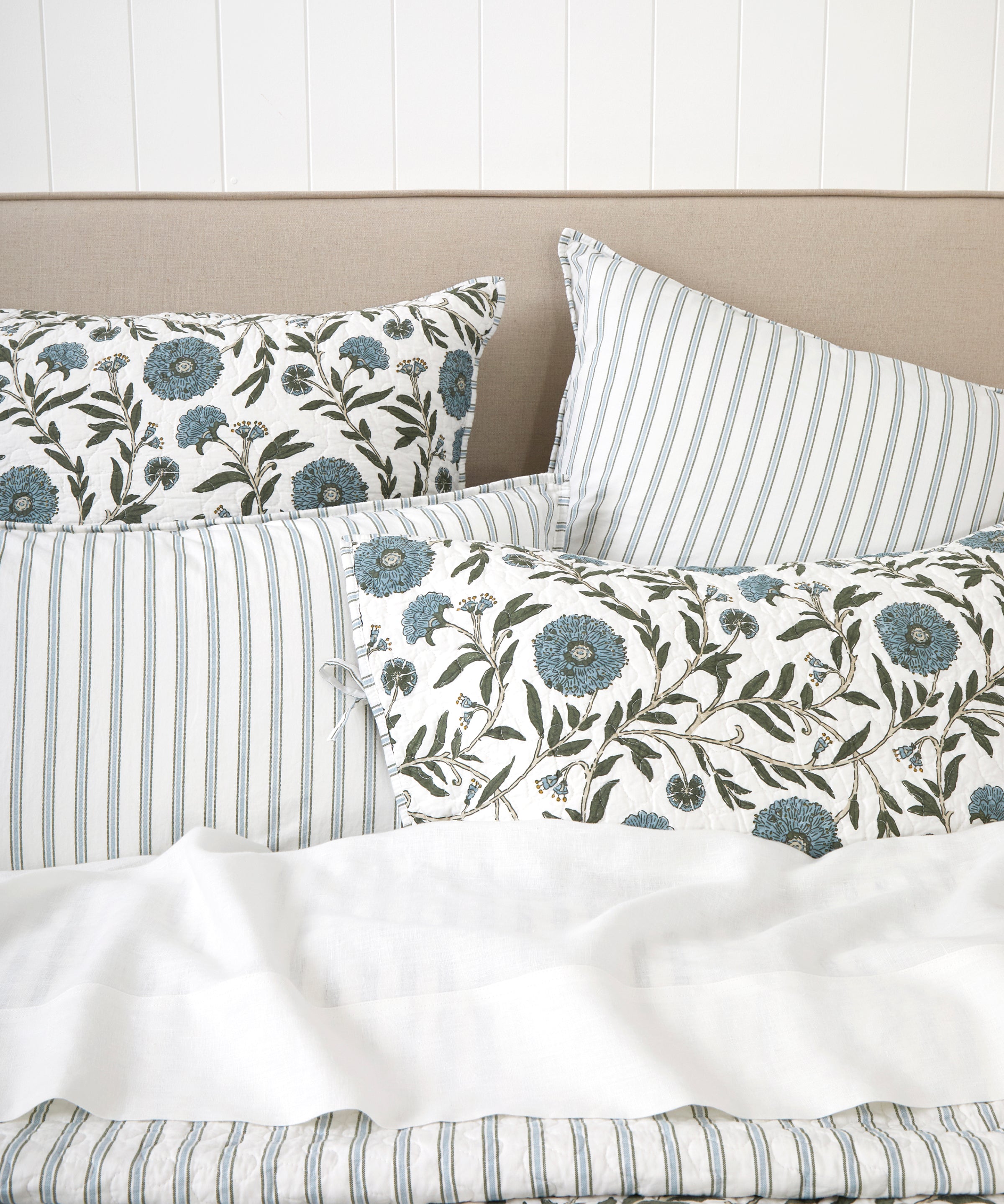 Willa Quilt | Floral-2
