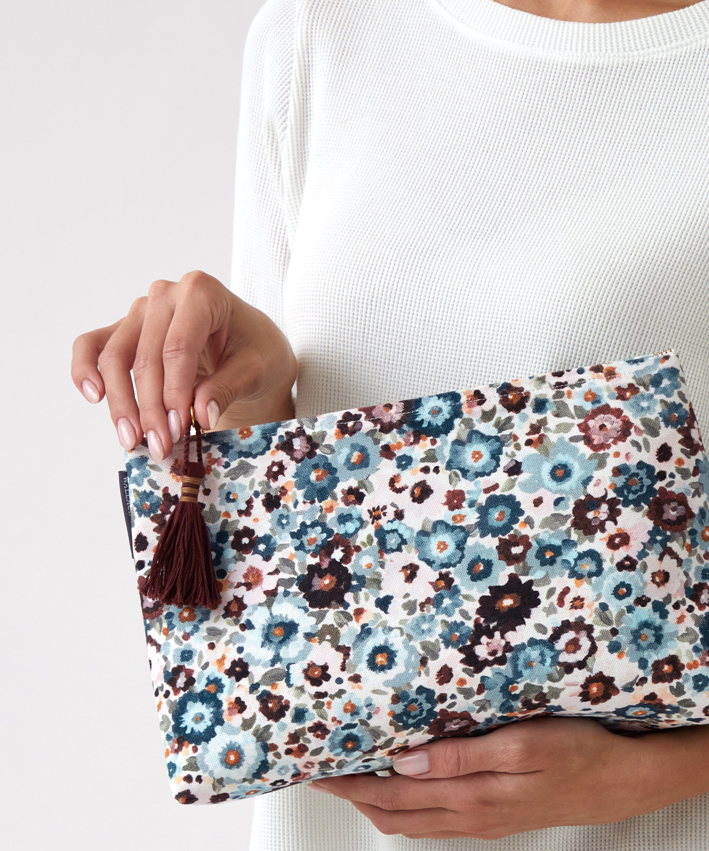 Zoe Large Bath Bag | Floral-2
